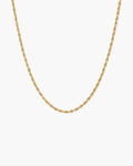 Collar Rope Chain, cadena torzal en tono dorado, vista frontal sobre fondo blanco
